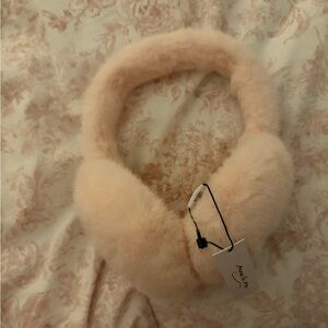 NWOT Plush Faux Fur Earmuffs in Blush Pink